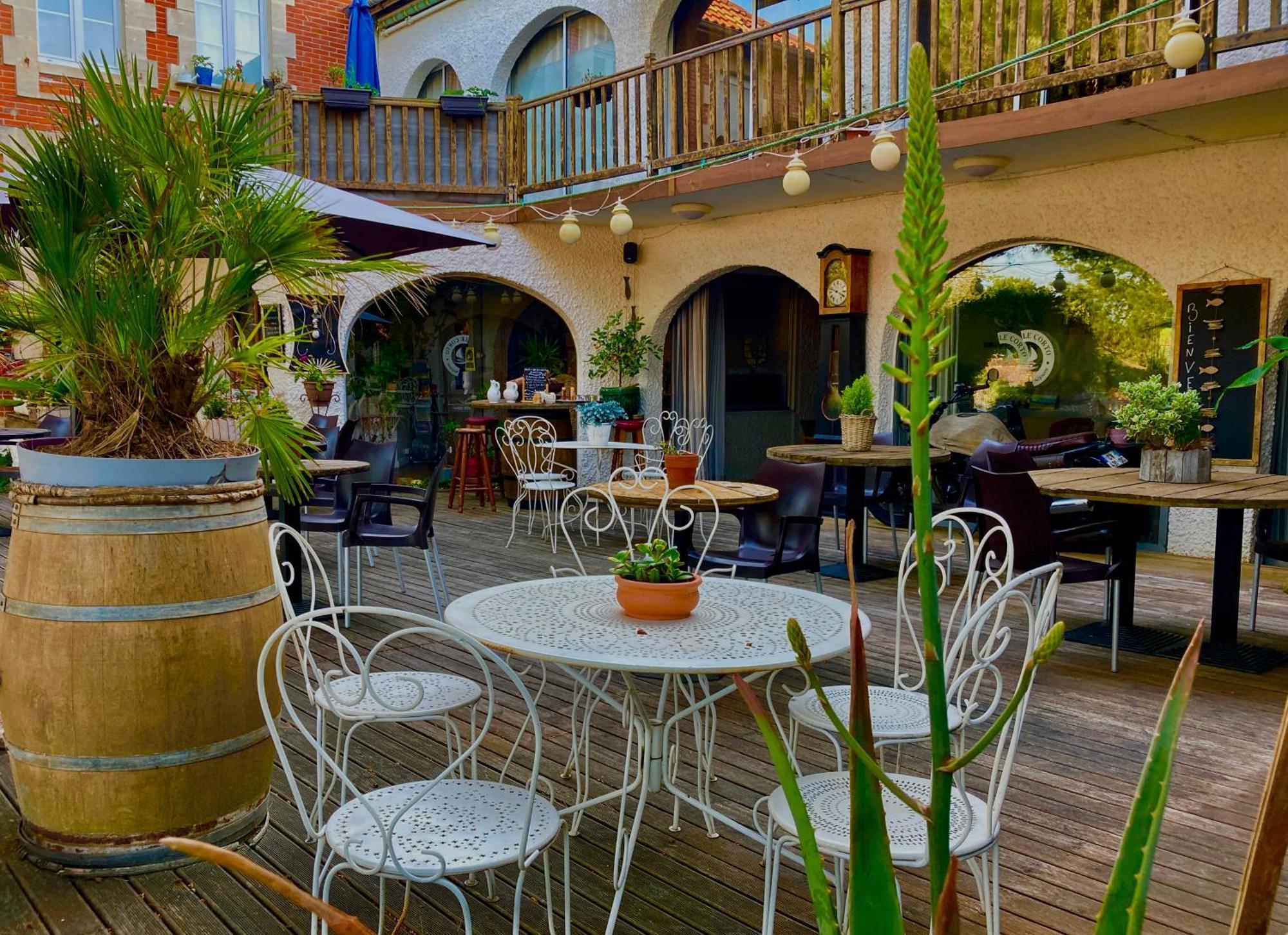 L'Ecume Des Jours Hotel Сулак-сюр-Мер Екстериор снимка